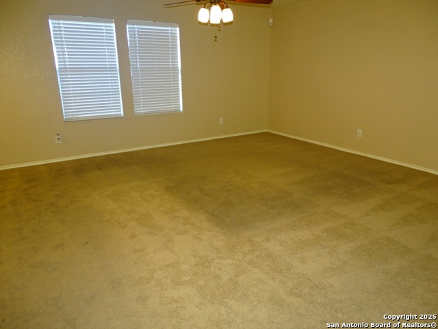 153 Hinge Chase Cibolo TX 78108