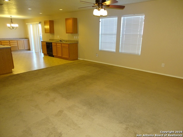 153 Hinge Chase Cibolo TX 78108