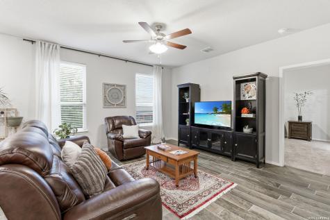 5050 Italica Road San Antonio TX 78253