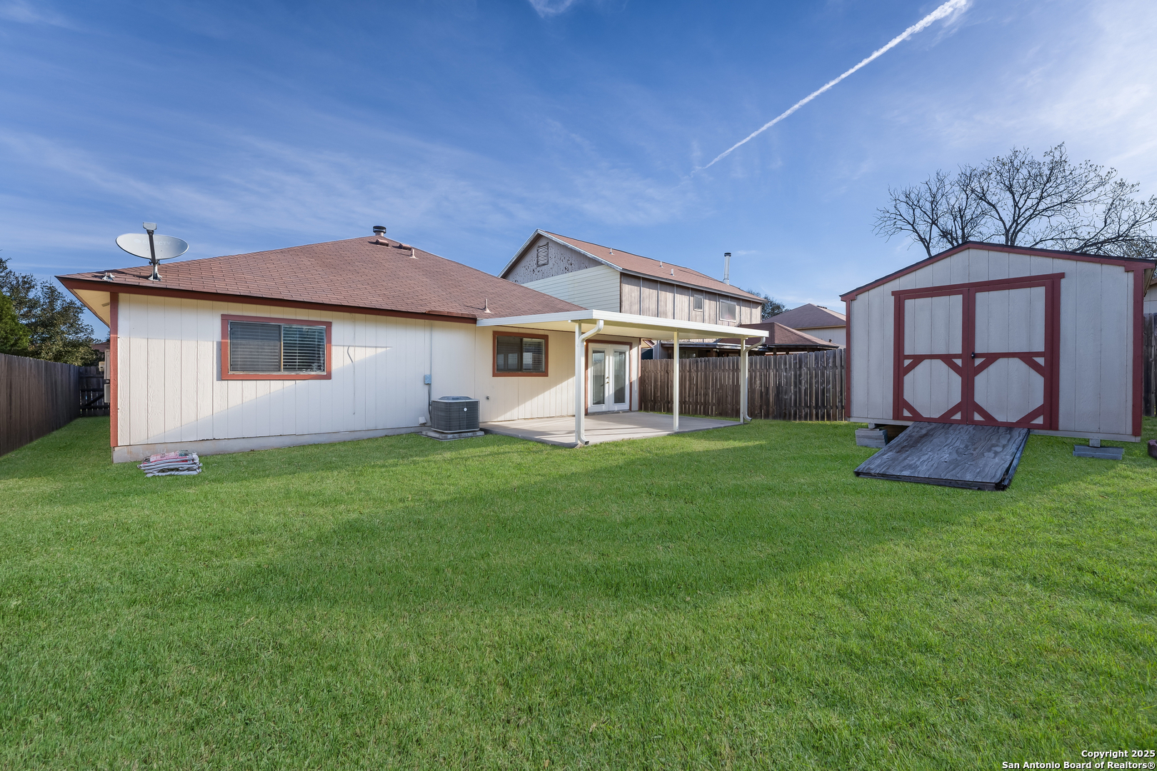 6630 Snow Meadow Converse TX 78109