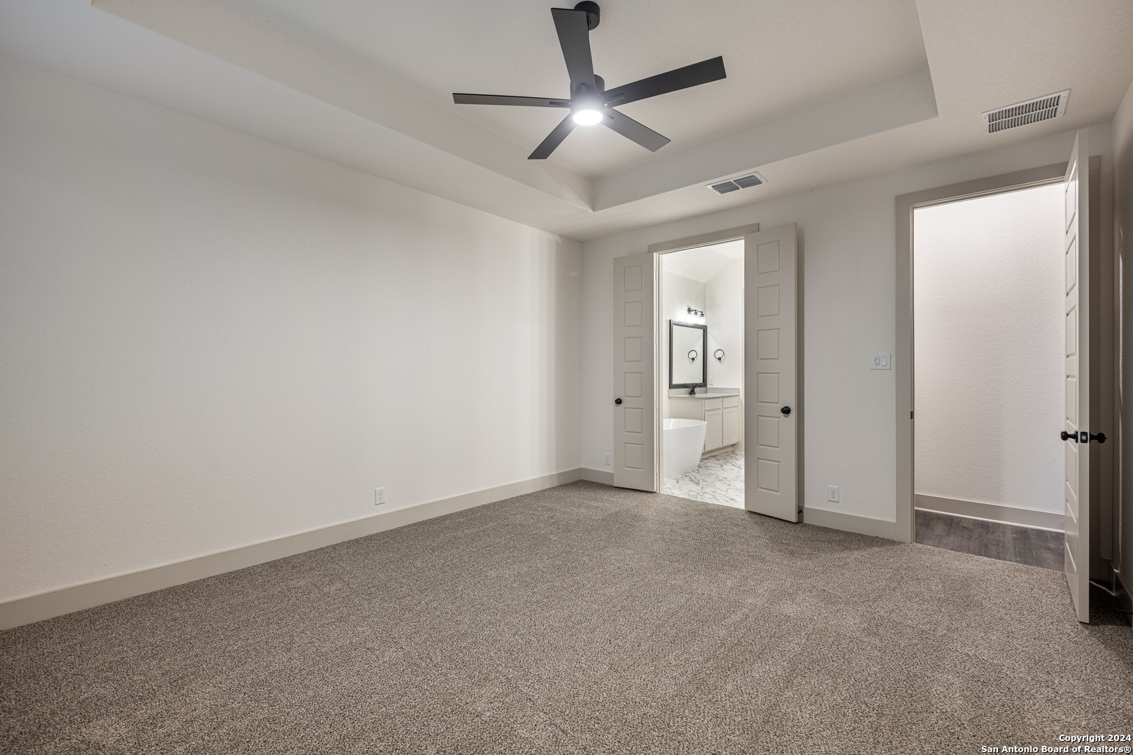 450 Vamanos Boerne TX 78006