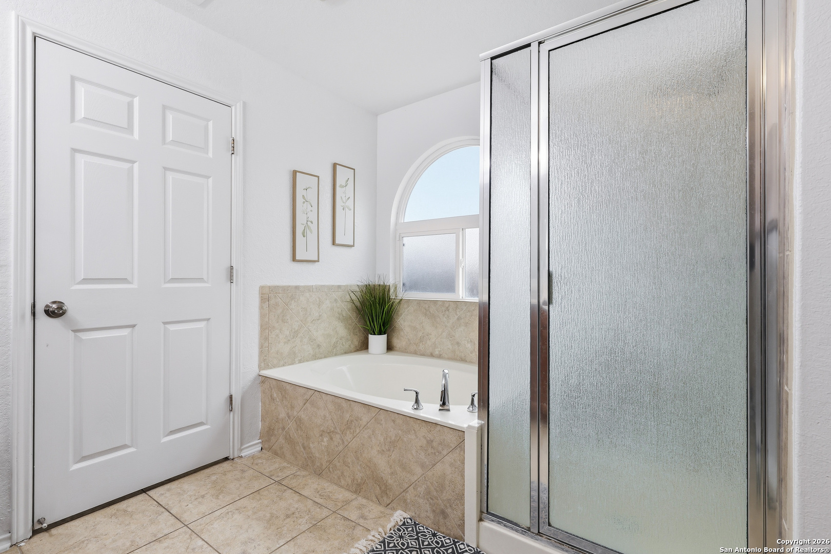 5918 Pearl Pass San Antonio TX 78222