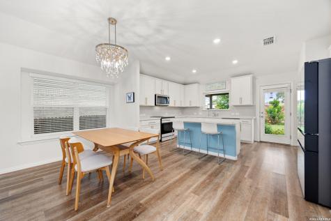 2055 Cowan Drive New Braunfels TX 78132