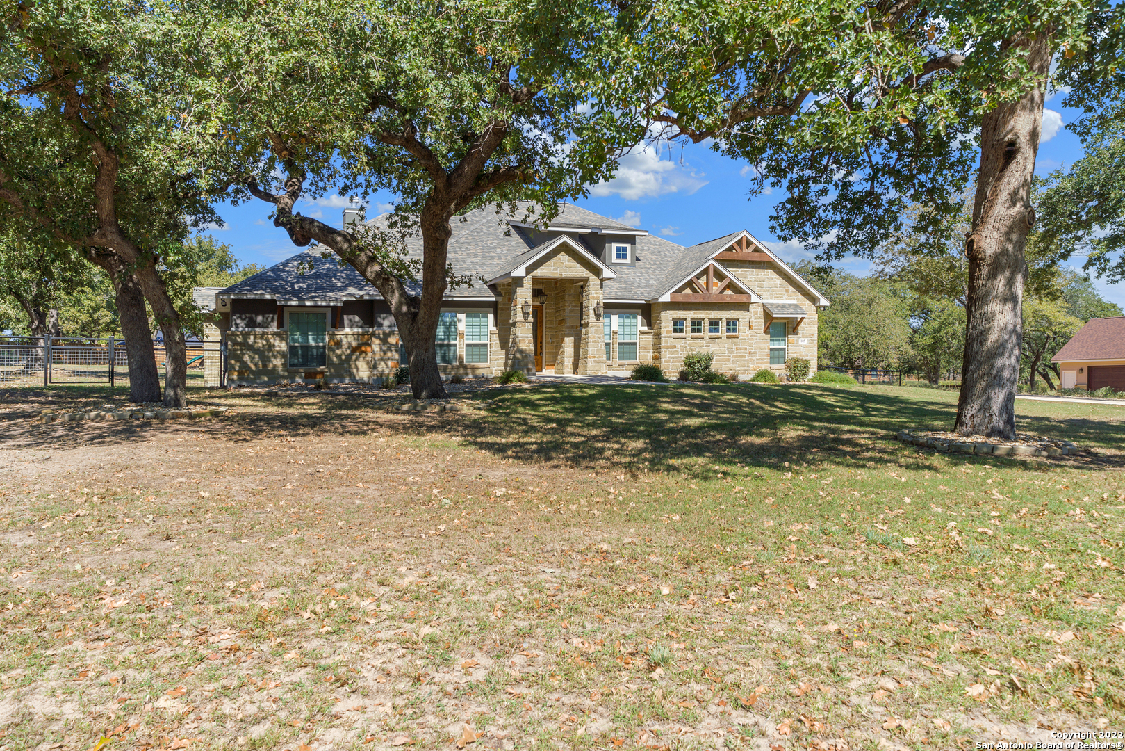 105 Halie Drive Adkins TX 78101