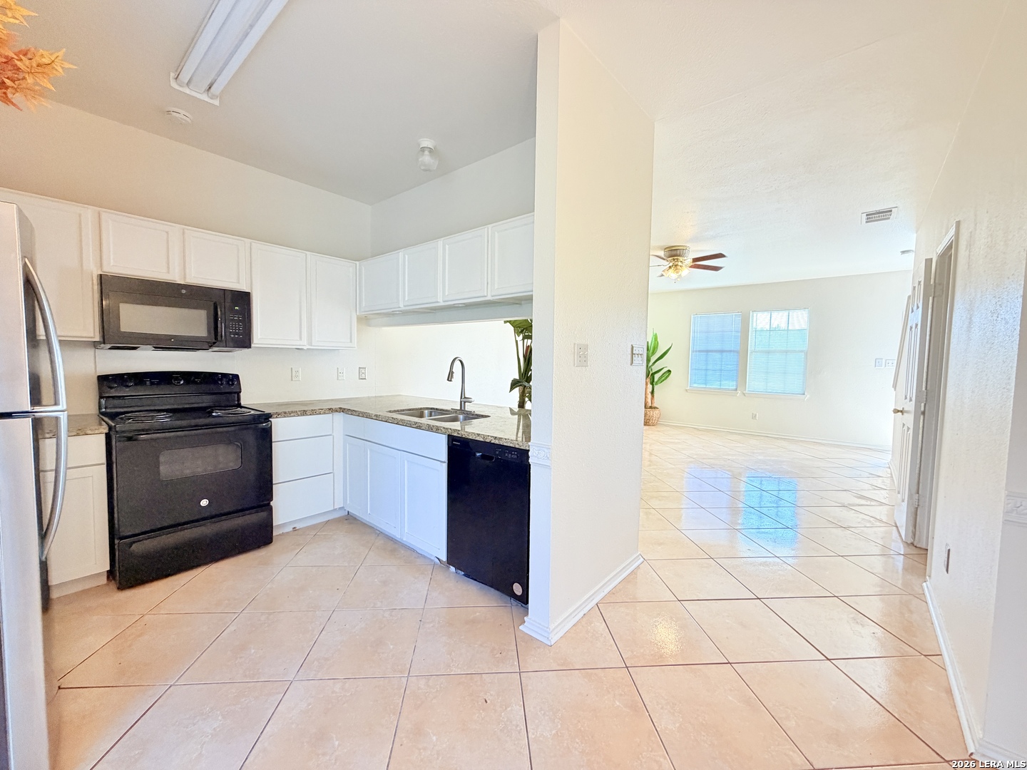 1803 White Magnolia San Antonio TX 78227