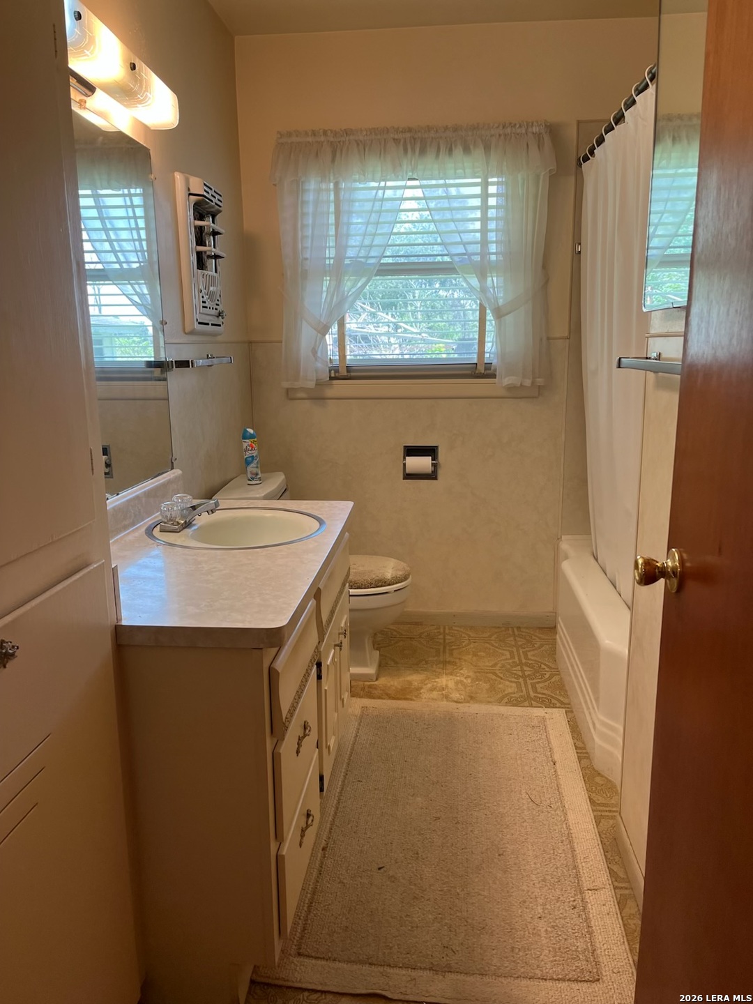 708 Sutton Pleasanton TX 78064