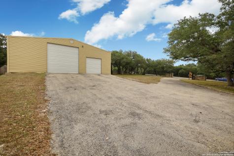 610 Tamarack Drive Canyon Lake TX 78133