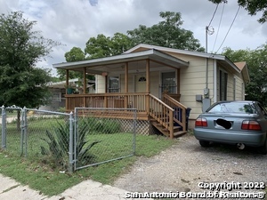 322 SW 34th Street San Antonio TX 78237