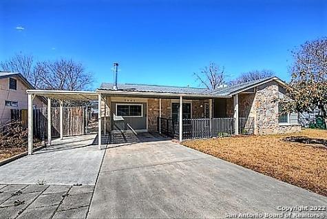 7501 Valley Oak Street Live Oak TX 78233