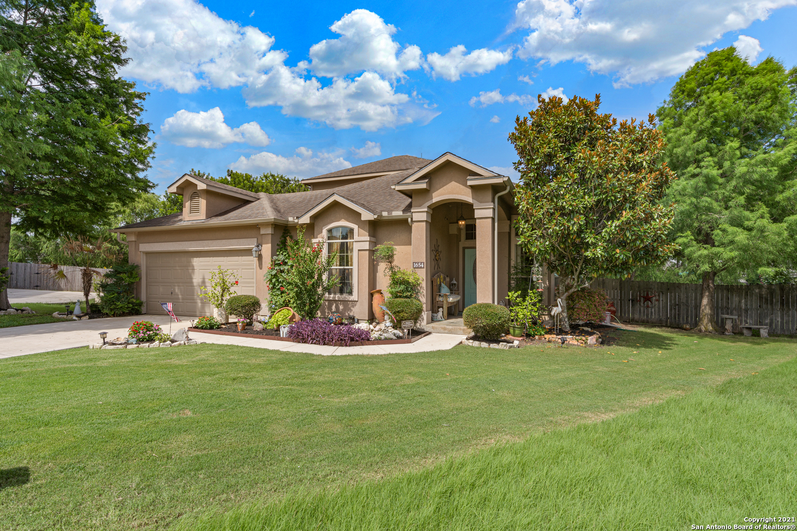 1654 Sunblossom Circle New Braunfels TX 78130