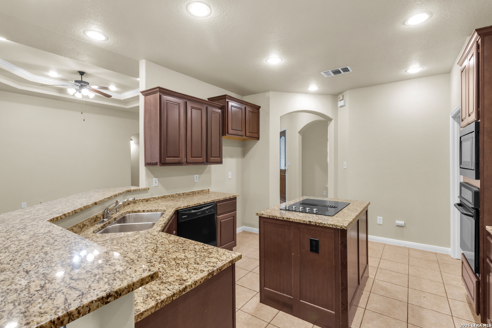 8015 Clyde Dent San Antonio TX 78250