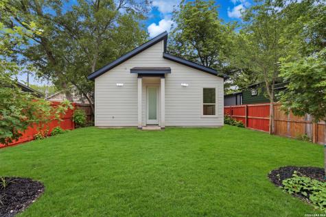 1204 Center Street San Antonio TX 78202