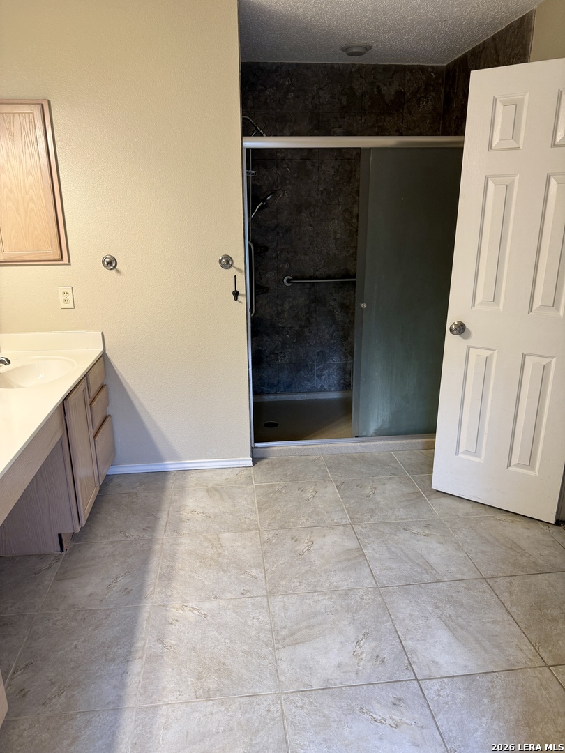 1644 Jasmine Schertz TX 78154