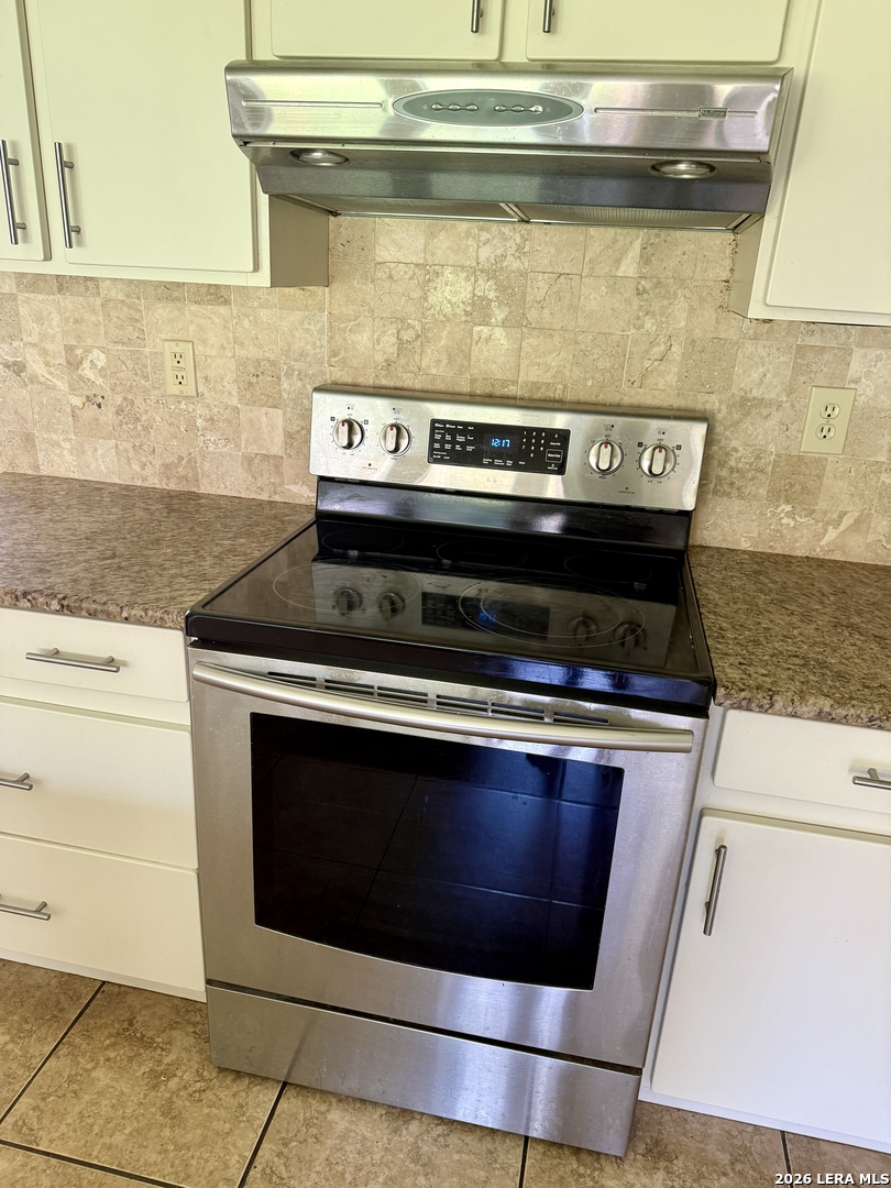 1644 Jasmine Schertz TX 78154