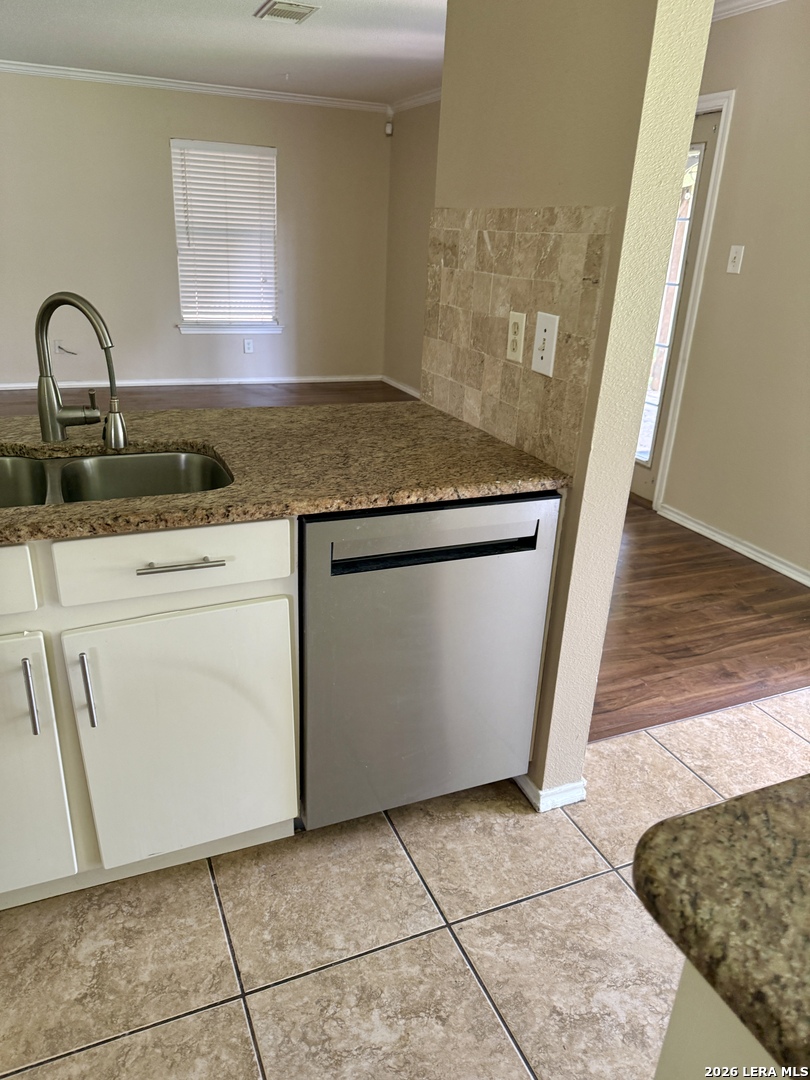 1644 Jasmine Schertz TX 78154