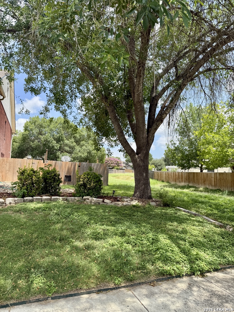 1644 Jasmine Schertz TX 78154