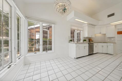 27 Villa Jardin San Antonio TX 78230