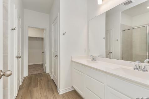 8011 Vireo Place San Antonio TX 78253
