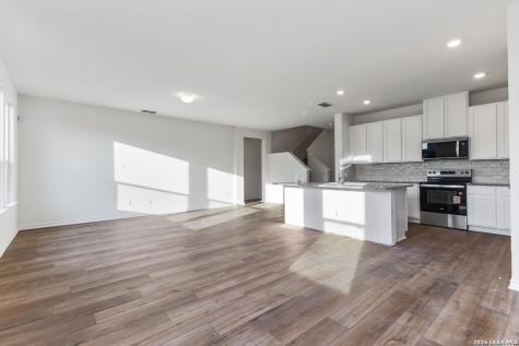 8011 Vireo Place San Antonio TX 78253