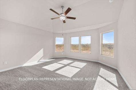 1032 Amber Lake Seguin TX 78155