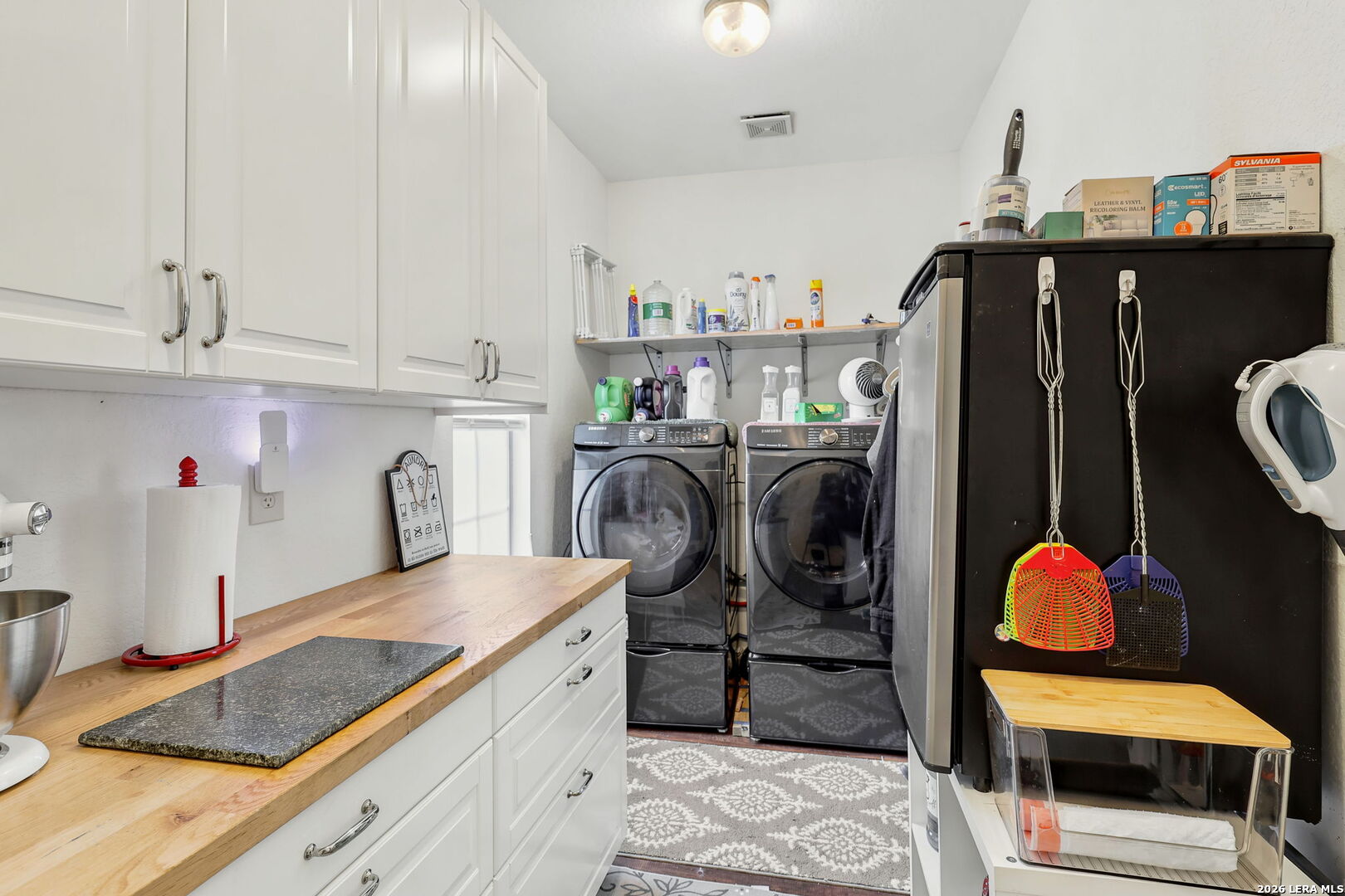 1006 Candlenut San Antonio TX 78245