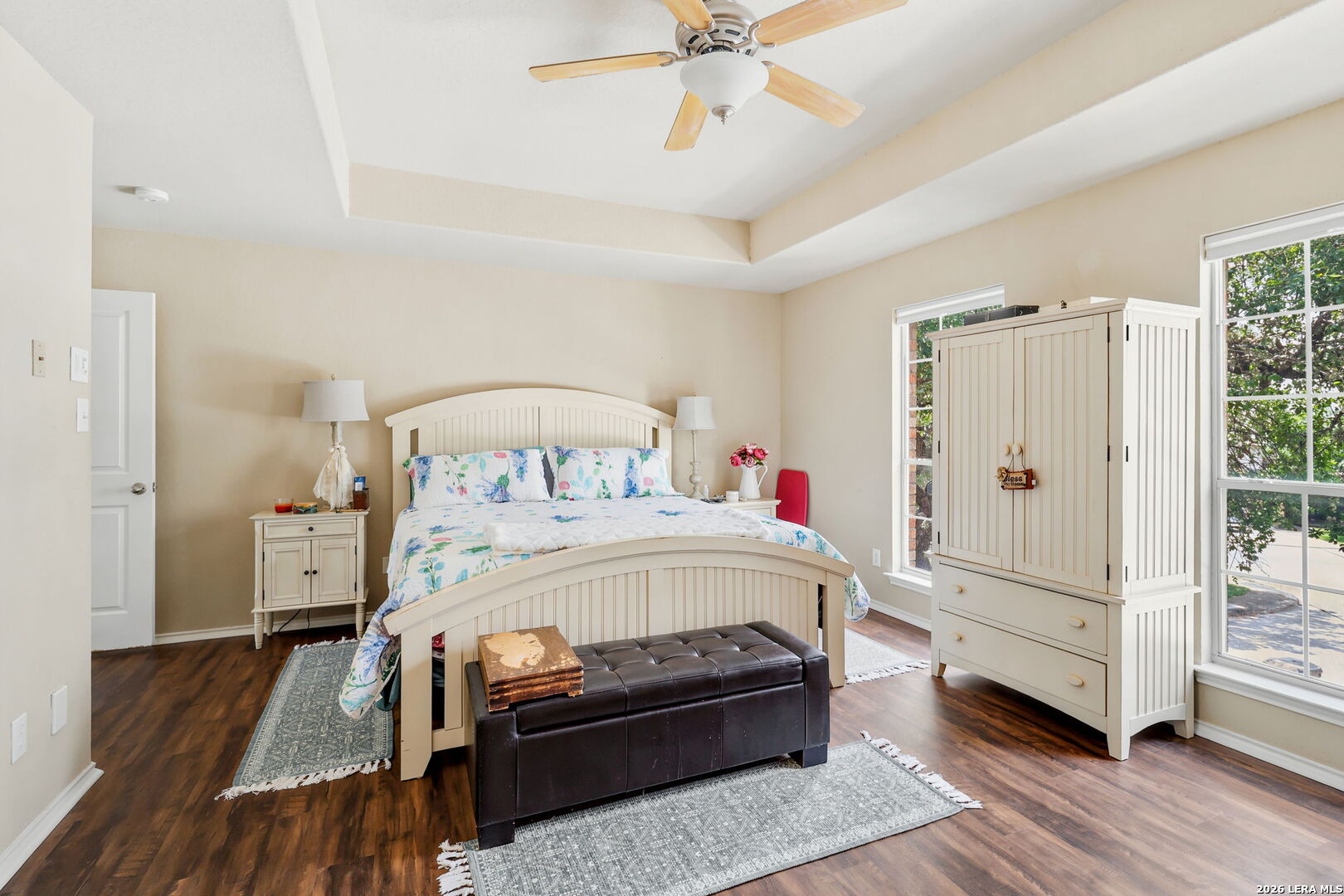 1006 Candlenut San Antonio TX 78245