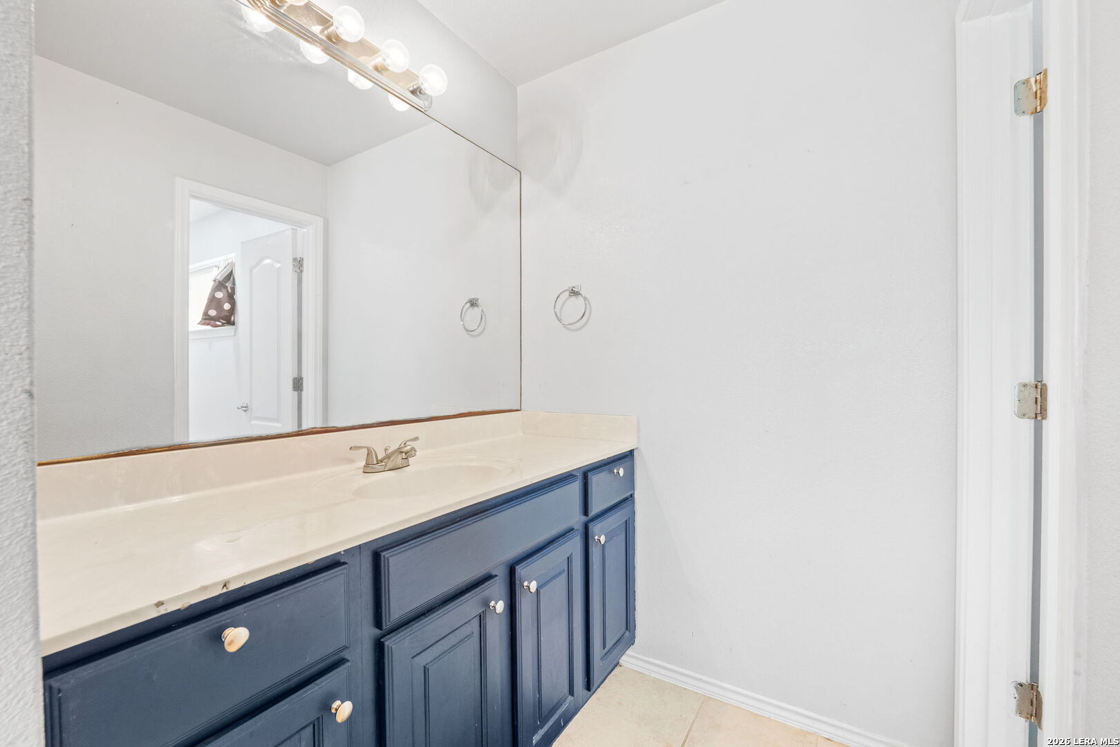 25007 White Creek San Antonio TX 78255
