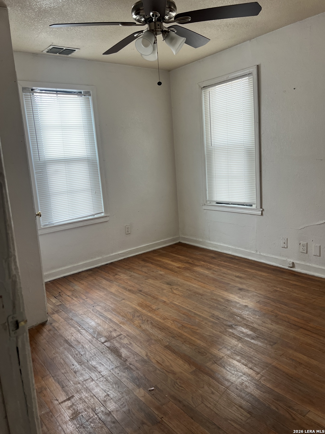 1539 W Mariposa San Antonio TX 78201