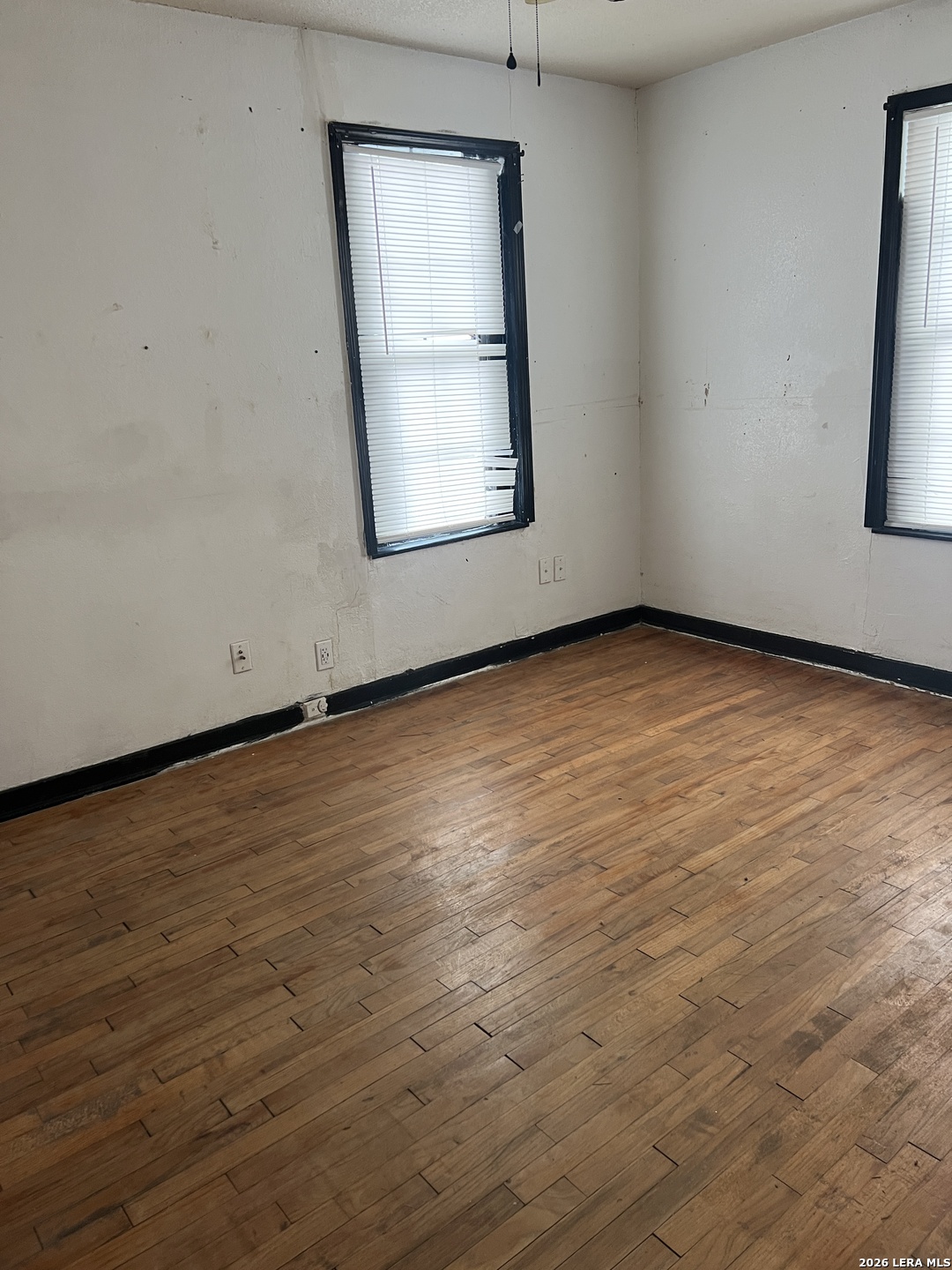 1539 W Mariposa San Antonio TX 78201