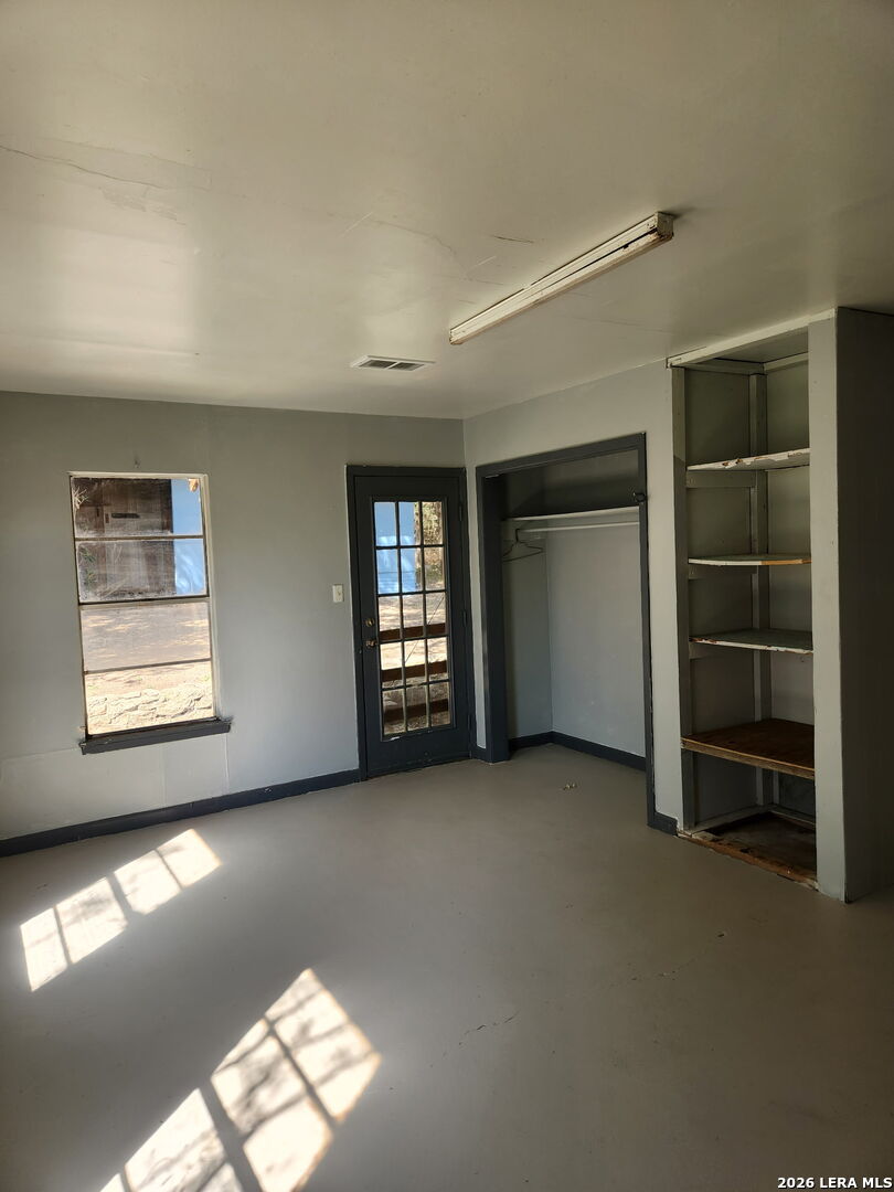 394 Skyline Drive Bandera TX 78003