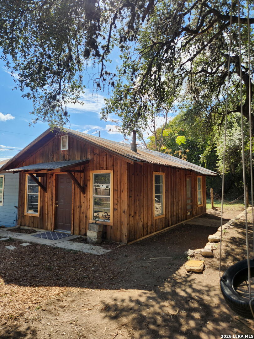 394 Skyline Drive Bandera TX 78003