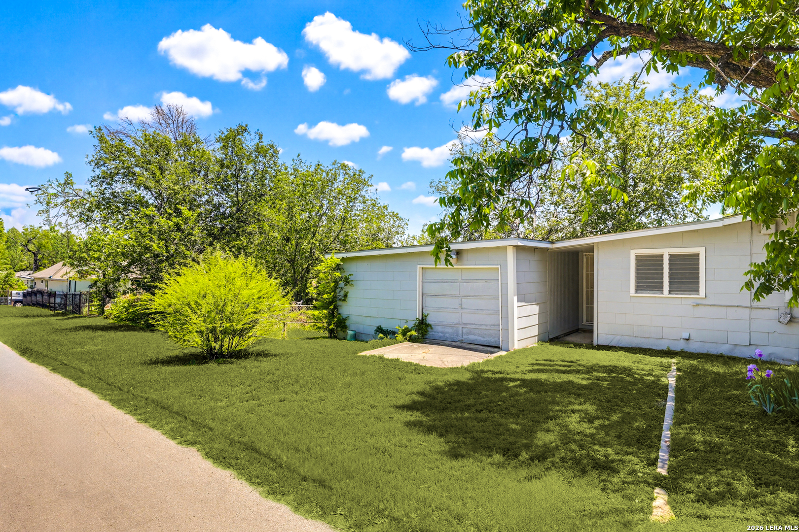 651 Bexar Drive San Antonio TX 78228