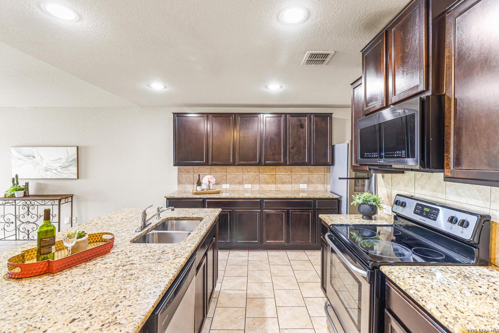 8030 Halo Circle San Antonio TX 78252