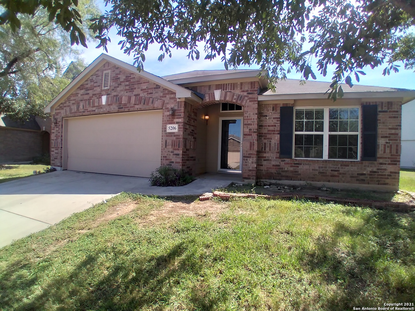 5206 Gemsbuck Chase San Antonio TX 78251