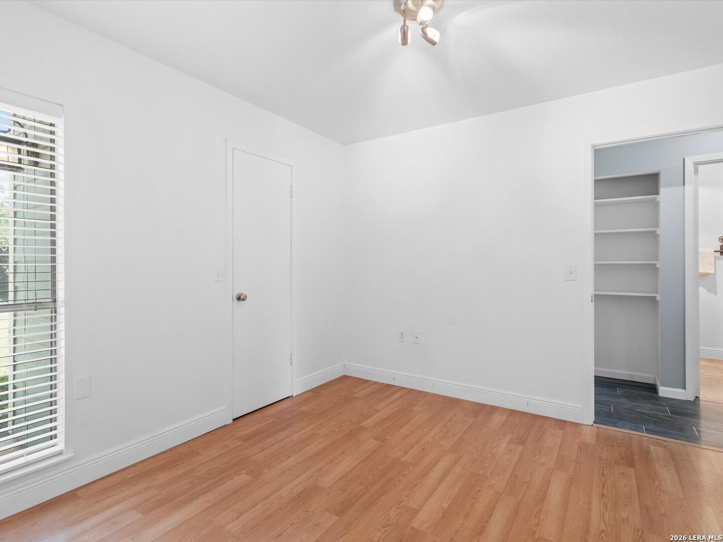 5918 Whispering Lake Street San Antonio TX 78222