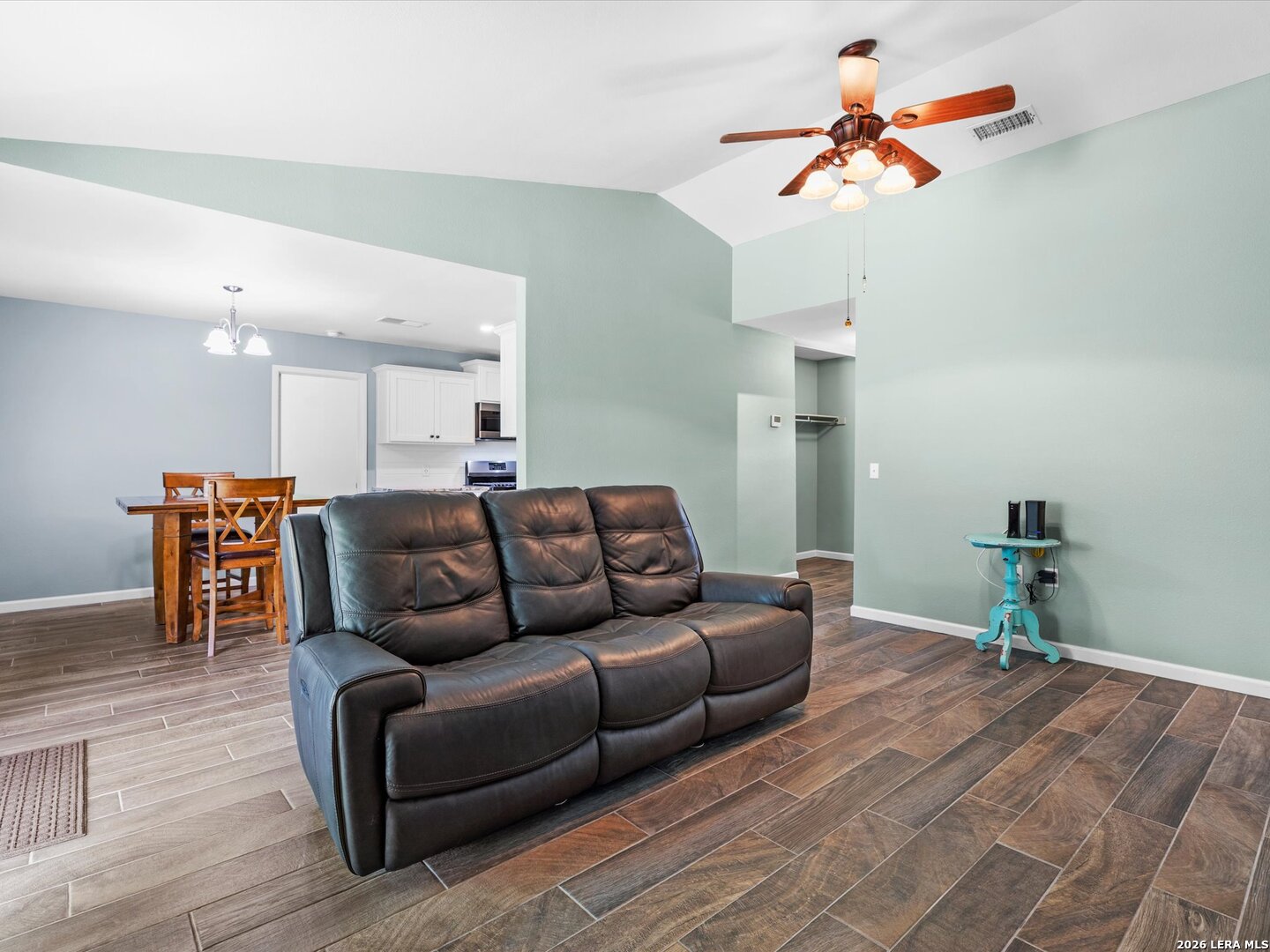 5918 Whispering Lake Street San Antonio TX 78222