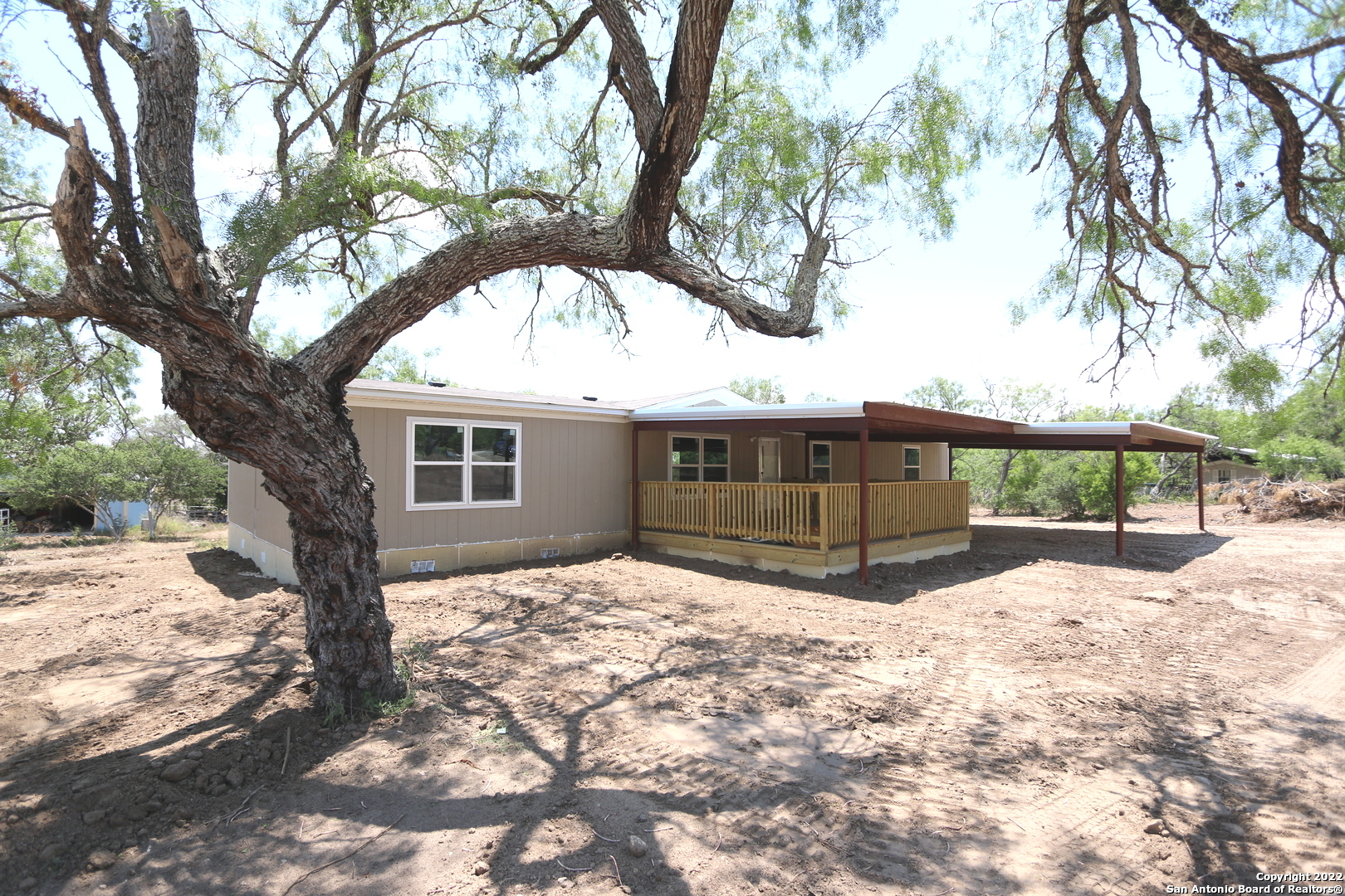 411 Rustic Path La Vernia TX 78121