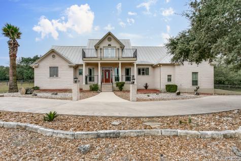 725 Winding View New Braunfels TX 78132