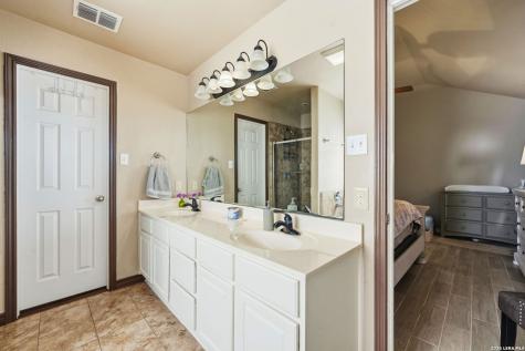 1163 County Road 323 Jourdanton TX 78026