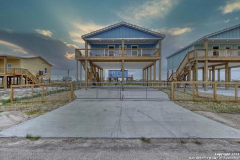 370 Misty Oak Rockport TX 78382