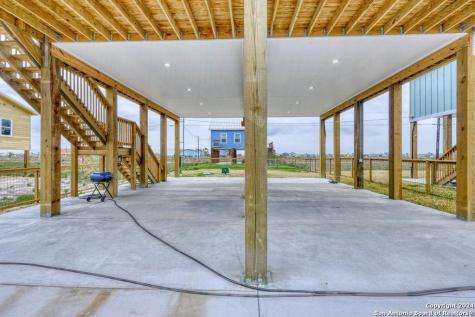 370 Misty Oak Rockport TX 78382