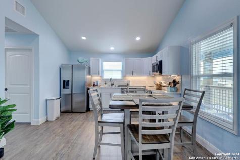 370 Misty Oak Rockport TX 78382