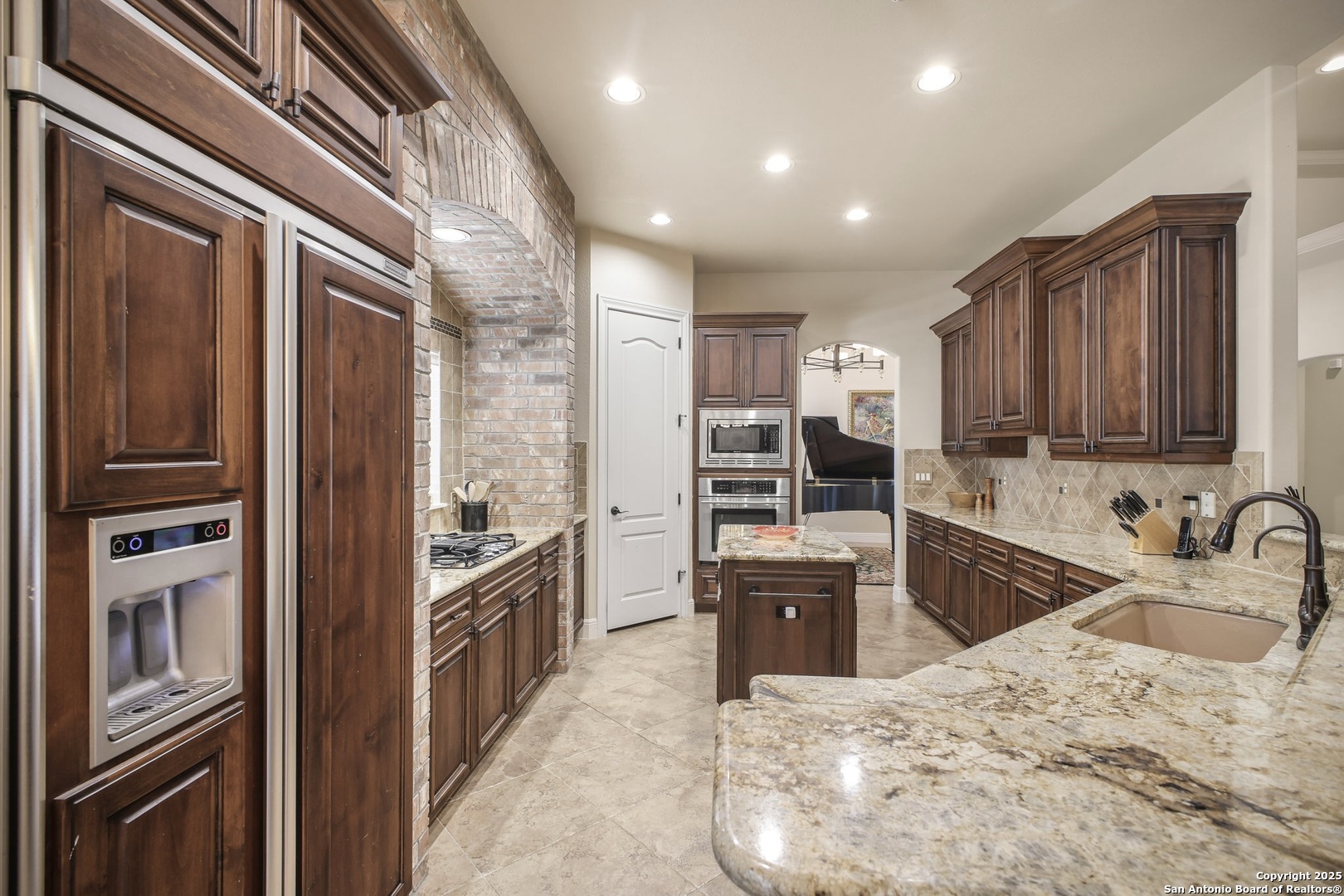4 Grantham San Antonio TX 78257