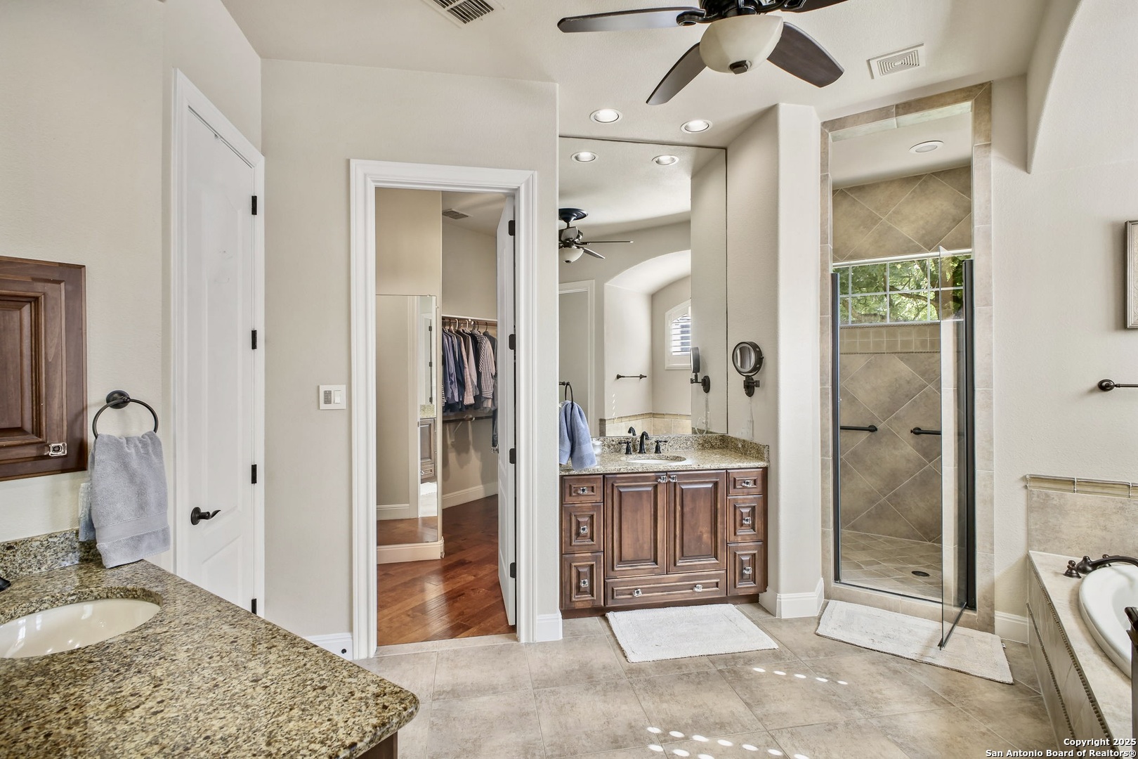 4 Grantham San Antonio TX 78257