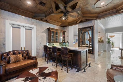 18918 De Enclave San Antonio TX 78258