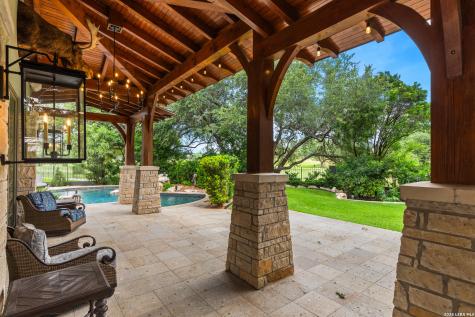 18918 De Enclave San Antonio TX 78258