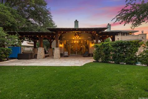 18918 De Enclave San Antonio TX 78258