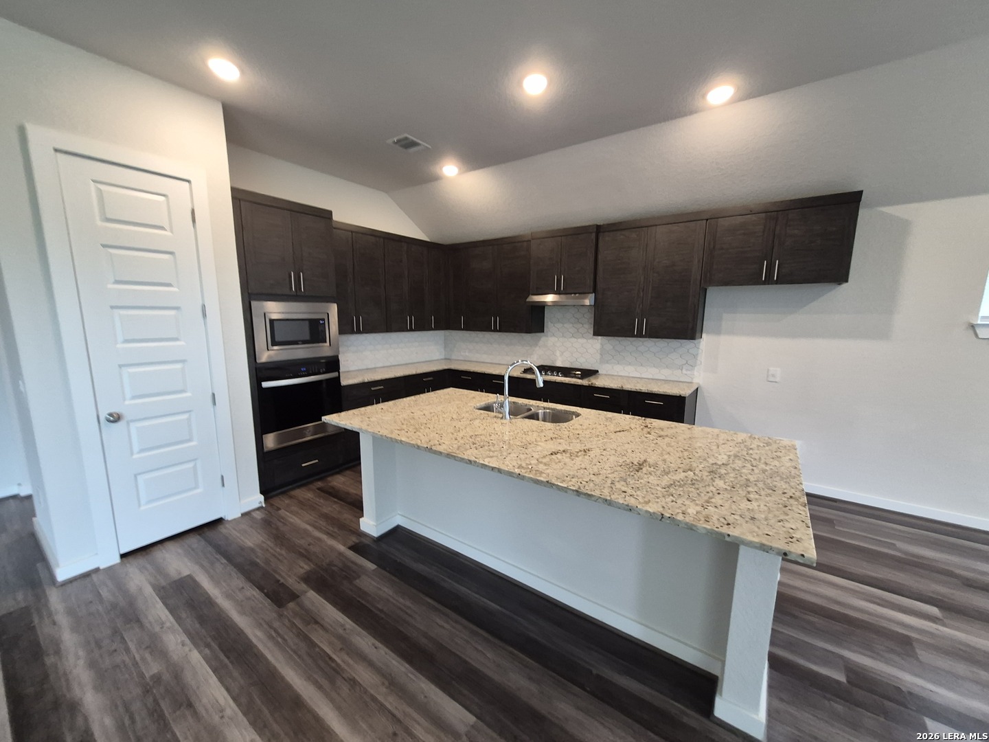 11321 Hollering Pass Schertz TX 78154