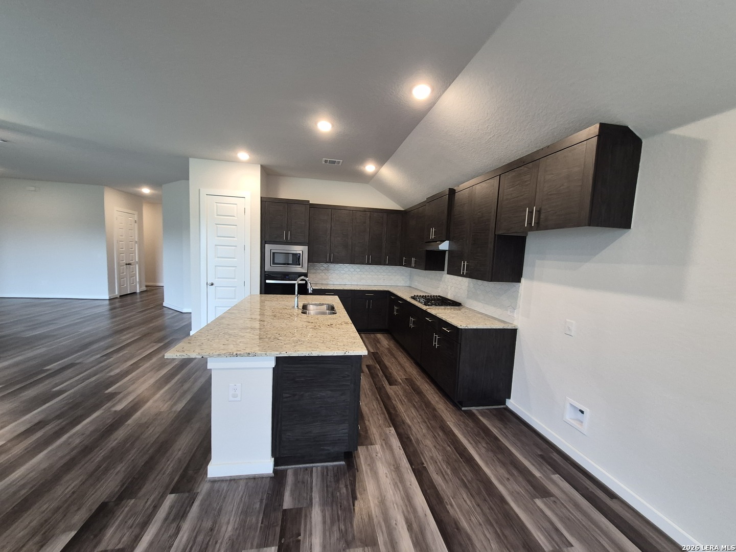 11321 Hollering Pass Schertz TX 78154