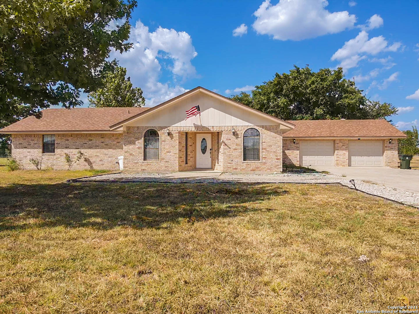 300 Sunbelt Road Seguin TX 78155